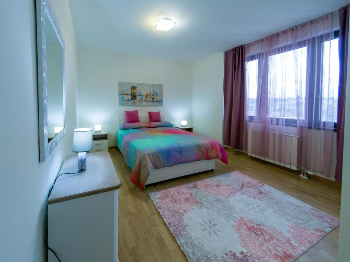 Apartment Rebecca Белград Экстерьер фото